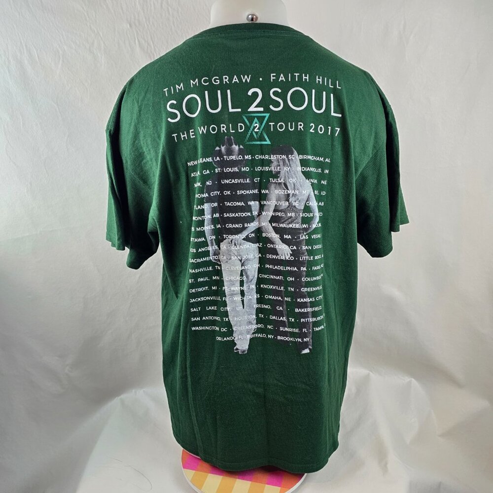 Tim McGraw Faith Hill Soul2Soul Tour 2017 T Shirt Men XL Green Graphic Tee Music - Picture 5 of 7